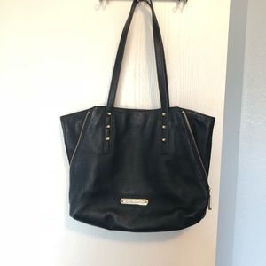 Juicy Couture Navy Leather Purse with Hot Pink Int